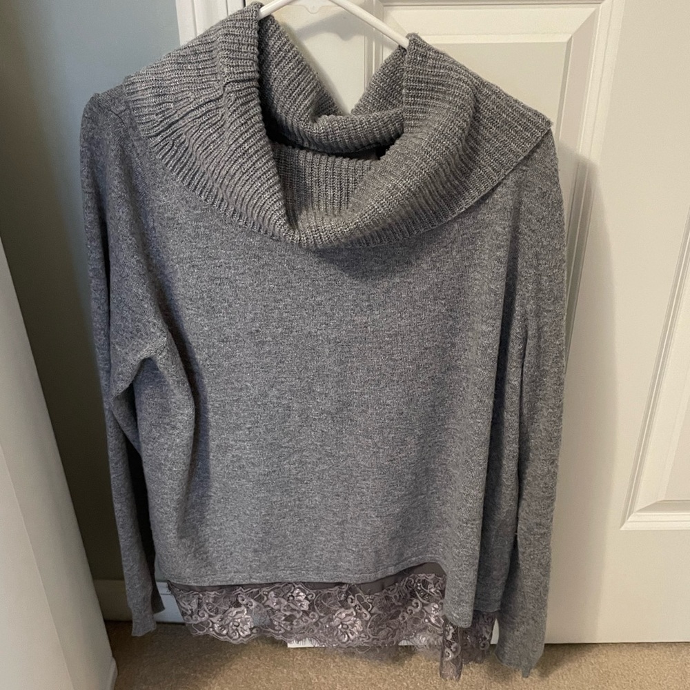 006. NWOT by SISTERS One Piece GORGEOUS Cowl Neck Sweater with Lace Trim, Size M